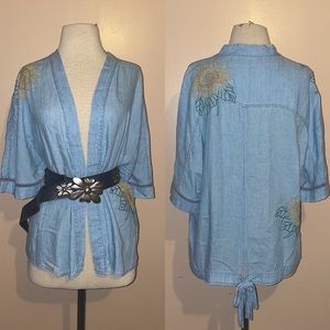 billy T chambray floral embroidered  kimono size L